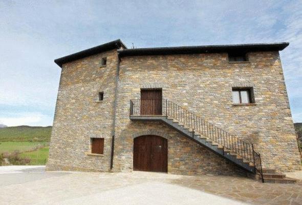 Apartamentos Pirineos Ordesa Эль-Пуэйо-де-Арагуас Экстерьер фото