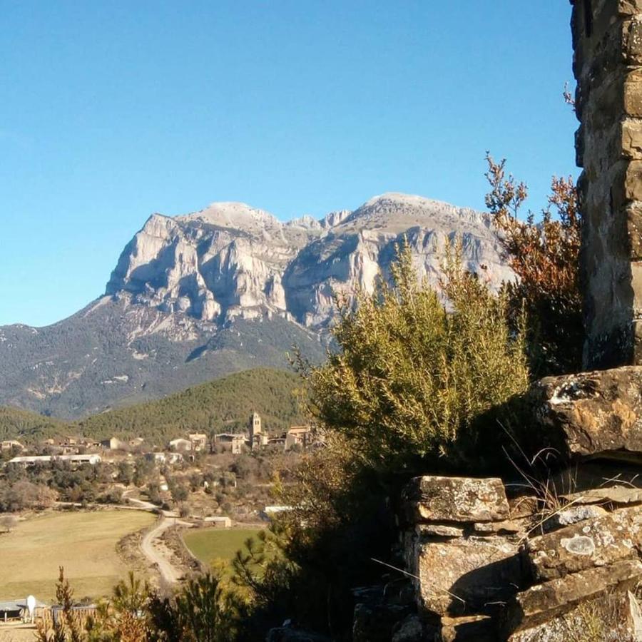 Apartamentos Pirineos Ordesa Эль-Пуэйо-де-Арагуас Экстерьер фото