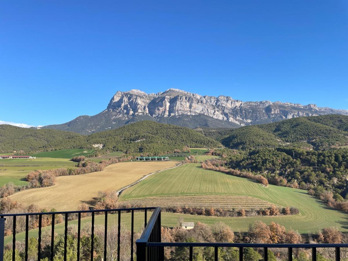 Apartamentos Pirineos Ordesa Эль-Пуэйо-де-Арагуас Экстерьер фото