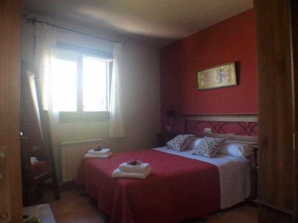 Apartamentos Pirineos Ordesa Эль-Пуэйо-де-Арагуас Экстерьер фото