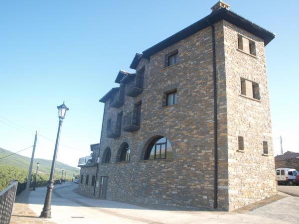 Apartamentos Pirineos Ordesa Эль-Пуэйо-де-Арагуас Экстерьер фото